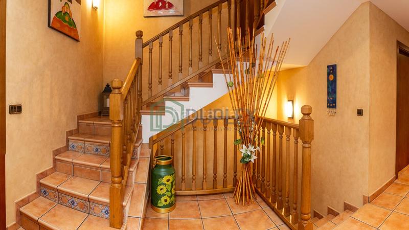 Foto ac71e14c-4e73-4c96-b946-d8c430b94207. Chalet espectacular chalet en venta en Canillo Canillo