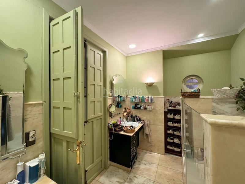 Foto 356d0585-7fe3-40a1-ab78-b2de249c650f. Piso señorial piso en plaza constitucion, almuñecar, granada en Almuñécar