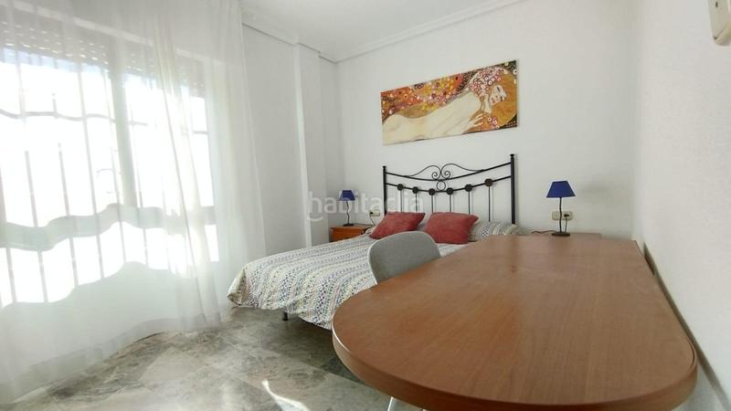 Foto 469904f0-8466-4b49-b5e5-4bff70aa78f6. Location appartement dans Centro Córdoba