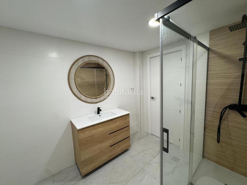 Foto cbc9607c-6a5d-4877-9fd7-fa65a3b38f44. Pis amb calefacció aparcament a Centro Córdoba