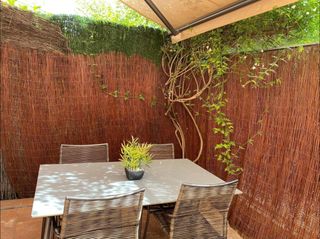 Planta baixa  Calle alfonsina storni. Exclusiva vivienda en arruzafilla con amplia terraza y lujo mode