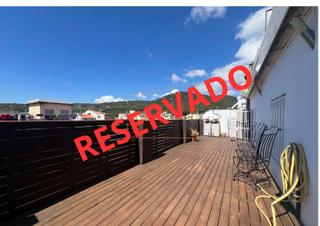 Appartement  Carrer can noguera. Gran ático con terraza con vistas a la montaña