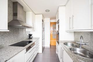 Flat  Carrer de les llevadores. ¡oportunidad de vivir en un hogar amplio y en una ubicación priv
