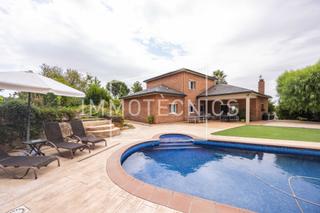 Maison  Carrer cedre. Casa en venta en lliçà de vall – zona privilegiada!