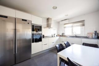 Appartement  Carrer santiago rusiñol. Piso en venta en granollers – luminoso y con terraza
