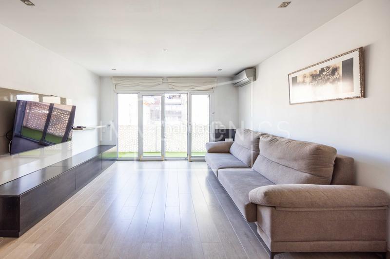 Foto 13f5a05c-56b8-400d-b4ff-9895a07795a2. Piso  en venta – luminoso y con terraza en Sant miquel Granollers