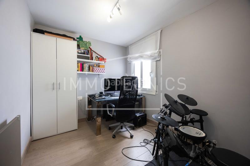 Foto a7bf33a0-98fb-4ef2-bfe5-30fe53f3332f. Piso  en venta – luminoso y con terraza en Sant miquel Granollers