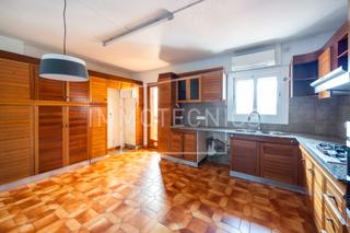 Pis  Carrer de joan prim. Exclusiva oportunidad piso de grandes dimensiones