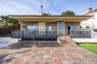 Casa  Carrer de la font de la fusta. Exclusiva casa a cuatro vientos con vistas únicas a los cingles
