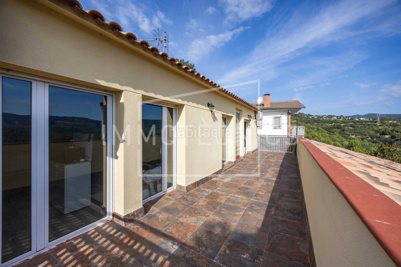 Foto 62c24c67-106d-4a9e-b191-1b8ed166a868. Casa exclusiva casa a cuatro vientos con vistas únicas a los cingles del bertí en Bigues i Riells del Fai