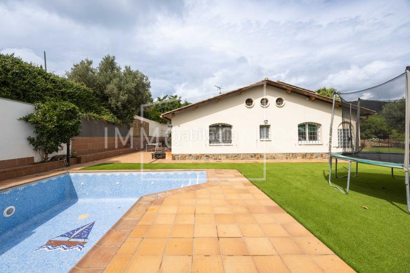 Foto 4641c135-8100-4f61-a889-343d9bcb7e38. Casa con camino parcheggio piscina in Can Violí - Can Poi del Bosc Garriga (La)