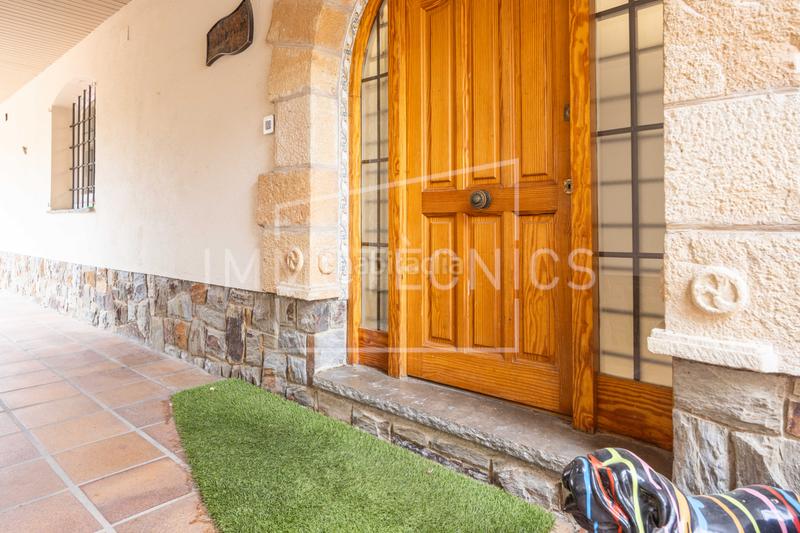 Foto 9e5486e5-2863-4396-8657-a806be33cc0e. Casa con camino parcheggio piscina in Can Violí - Can Poi del Bosc Garriga (La)