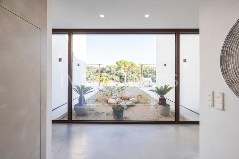 Foto 43d2e379-484f-428a-9e8a-ef7299ad5d6c. Casa arquitectura, diseño y exclusividad en estado puro en Vilanova del Vallès