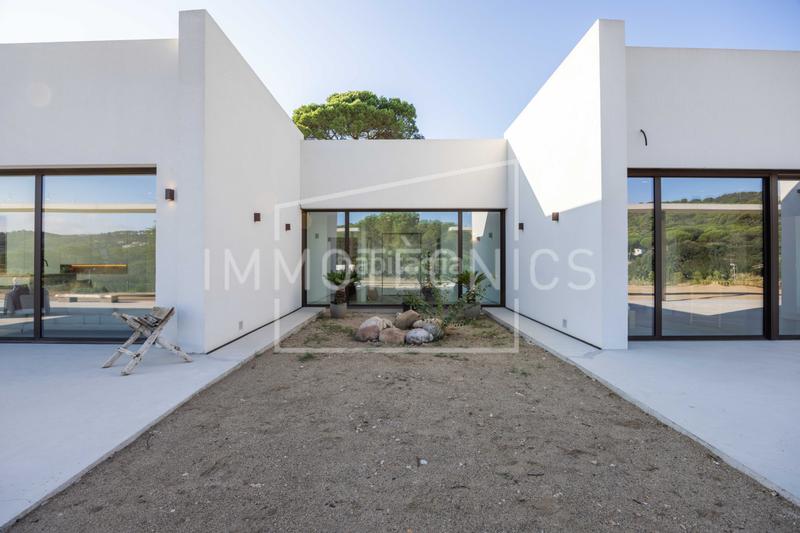 Foto 7b1c5f82-6657-4c2b-9fe9-149e60a31782. Casa arquitectura, diseño y exclusividad en estado puro en Vilanova del Vallès