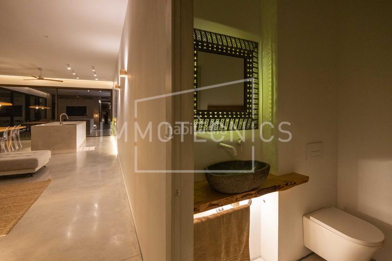 Foto ac7b6ac6-f868-4310-9d94-13886205e3b3. Casa arquitectura, diseño y exclusividad en estado puro en Vilanova del Vallès