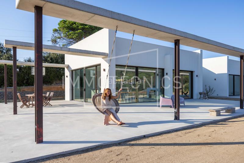 Foto d7669815-45cf-46e0-a88e-cca5994abe64. Casa arquitectura, diseño y exclusividad en estado puro en Vilanova del Vallès