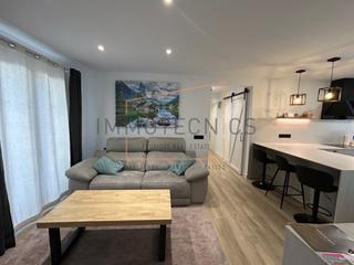 Location Appartement  Passatge del nord. Piso totalmente reformado con terraza y parking