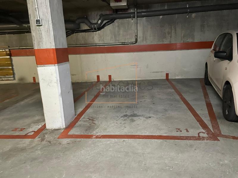 Foto 72634ade-816a-45e4-8717-1dff9e2cef3d. Aparcament cotxe a carrer de ponent 92 a Hostal Granollers