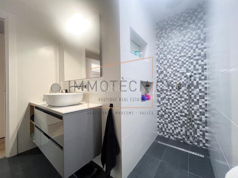 Foto cb7479e0-d24d-4a5b-929a-43e5adc88f78. Haus mit parking in Lliçà d´Amunt