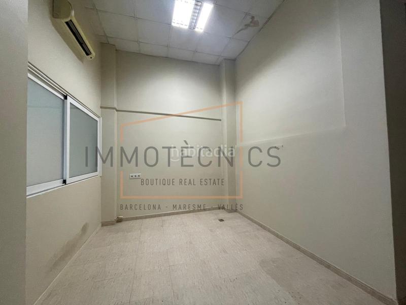 Foto 137b35da-b2cd-4eb3-87e0-9a13732f8b8b. Business premise in carrer josep maria de sagarra 73 in Granollers