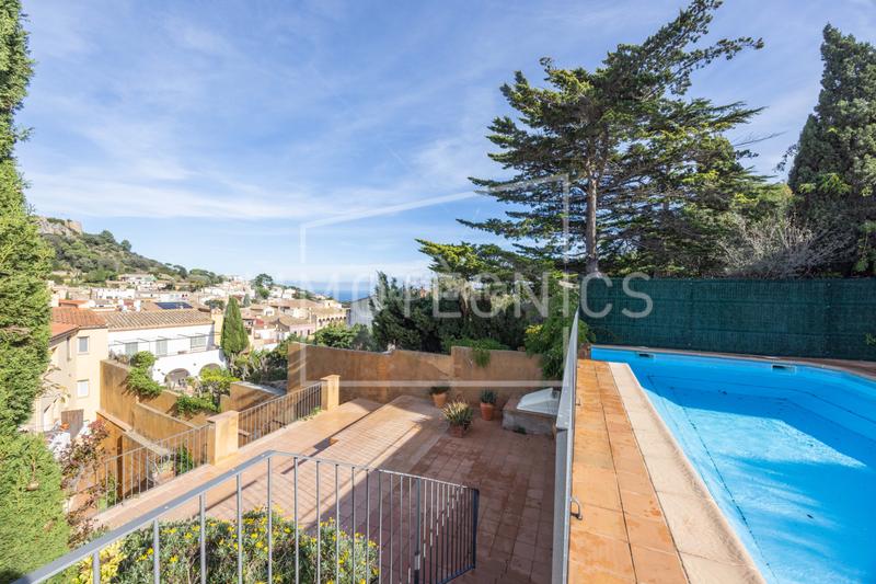 Foto 48549e99-7341-4c6f-90a0-f5b754ab5879. Etagenwohnung mit heizung parking pool in Begur Begur