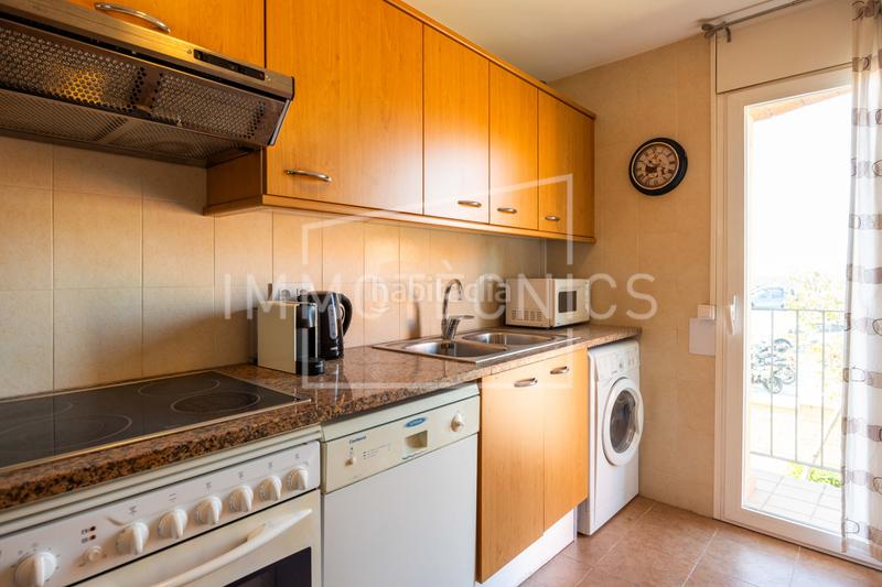 Foto c5c82113-1f0c-4cae-ba64-301f334507d2. Etagenwohnung mit heizung parking pool in Begur Begur