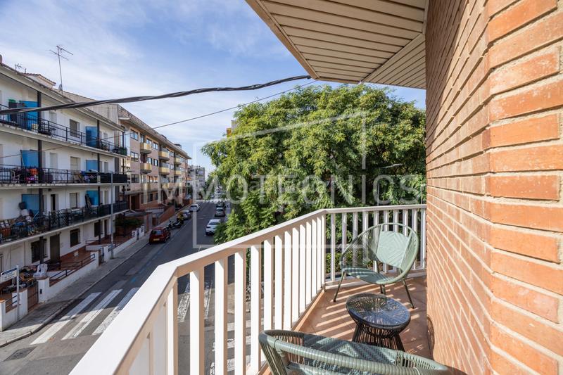 Foto 41e15d1f-ea50-4a84-bdfe-49aca3e0646a. Appartamento con camino riscaldamento in Calafell platja Calafell