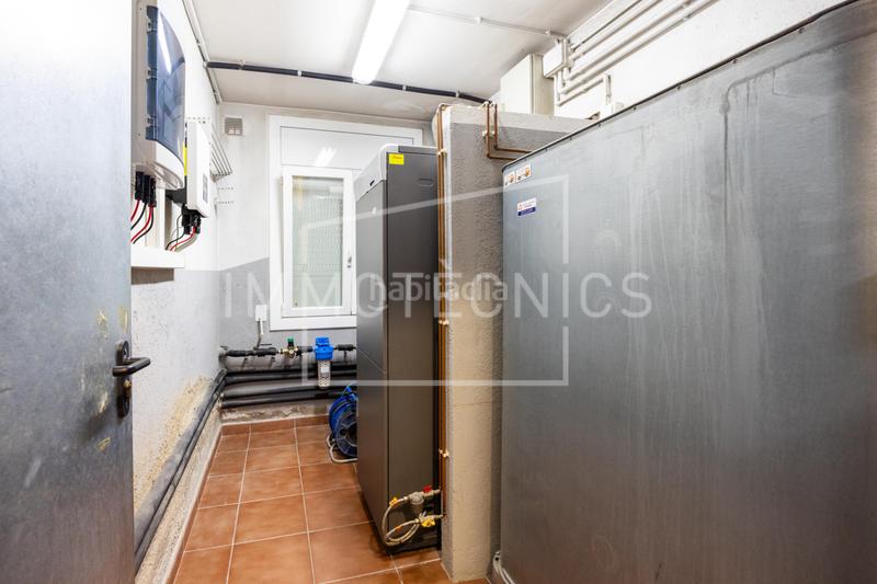 Foto 6501c71f-7fba-441b-a3e0-046fa2427a77. Casa amb calefacció aparcament piscina a Cànoves i Samalús