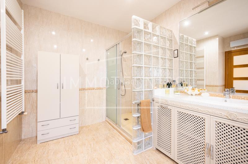 Foto 7f988224-3ec9-47c9-86f9-c527e3dfcf34. Casa amb calefacció aparcament piscina a Cànoves i Samalús