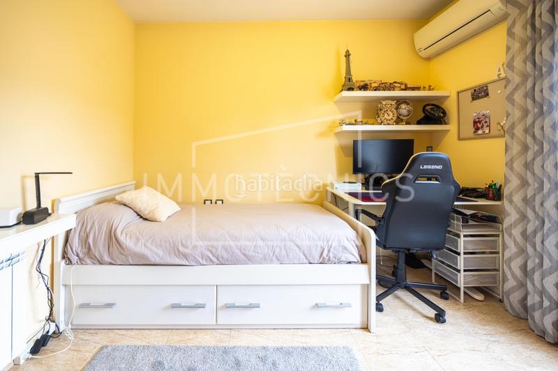 Foto bd49aebf-5ece-4169-95c9-6e89a688f8dd. Casa amb calefacció aparcament piscina a Cànoves i Samalús