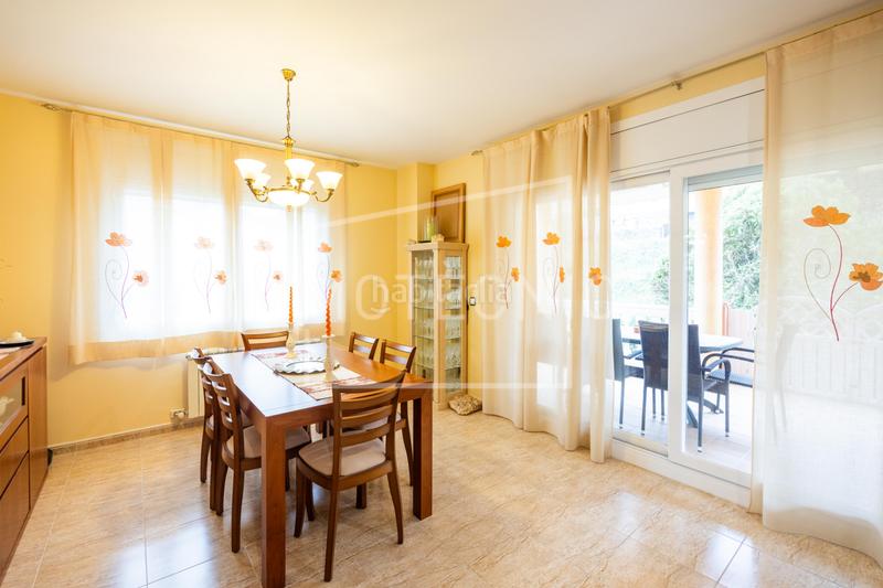 Foto dbbeab10-6f74-46a5-8004-e6dc3bb25116. Casa amb calefacció aparcament piscina a Cànoves i Samalús