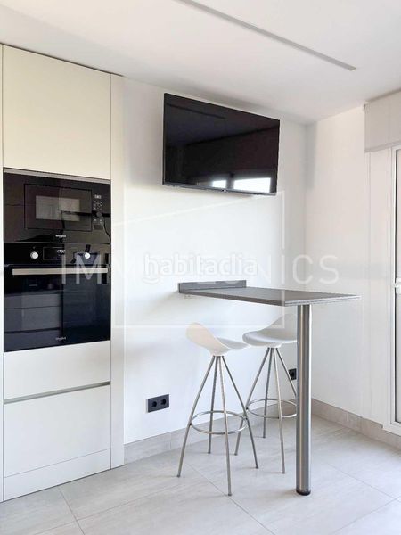 Foto 3f8de309-8324-4bb6-87a8-7d5e22ee585f. Chalet dans calle pl6 parc de Calella. josep gallart 83 dans Calella