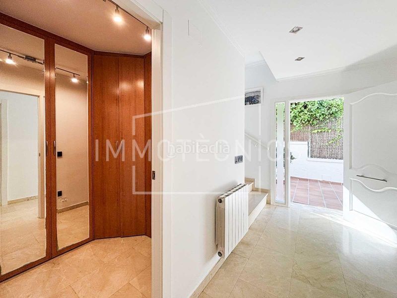 Foto 5184acc2-ac20-448b-8521-9102e8286a0f. Chalet dans calle pl6 parc de Calella. josep gallart 83 dans Calella