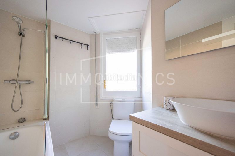 Foto 0525a214-f5fc-4114-9556-889f454cd6eb. Pis amb aparcament piscina a Caldes d´Estrac