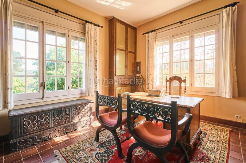 Foto 1215e40d-88c3-4e32-9a75-c902d152be03. Masia amb aparcament a Cortes-Huertas Madrid