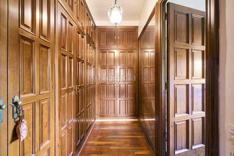 Foto 8a60815a-eaab-4141-b95f-0285b82e300f. Masia amb aparcament a Cortes-Huertas Madrid