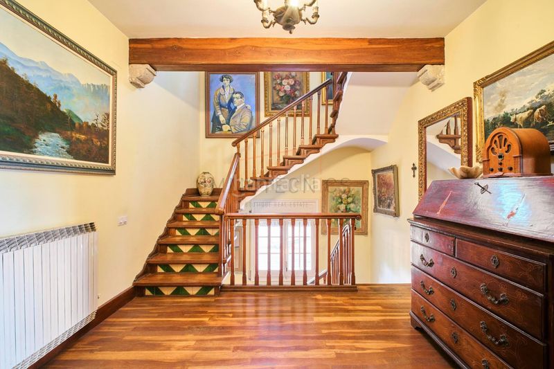 Foto ba771fe9-9917-453a-9535-fc1d842ae039. Masia amb aparcament a Cortes-Huertas Madrid