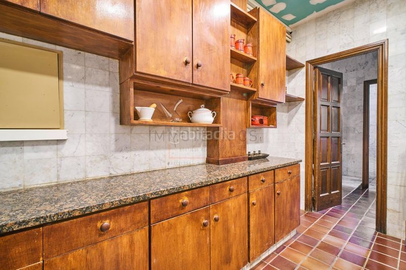 Foto d3549875-03b8-4ab5-babc-822af2a0f1b8. Masia amb aparcament a Cortes-Huertas Madrid