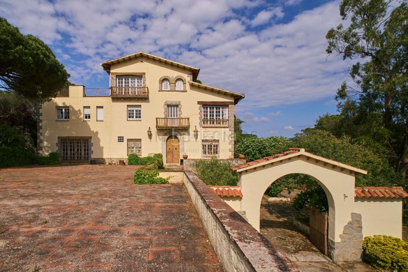 Foto faabca57-f4ef-45c6-aa18-2866de2d0c88. Masia amb aparcament a Cortes-Huertas Madrid