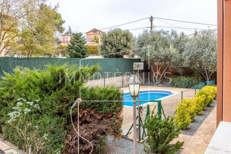 Foto 556434b0-7f39-41cf-99ee-ac01ad99dfa0. Casa amb calefacció aparcament piscina a Cànoves i Samalús