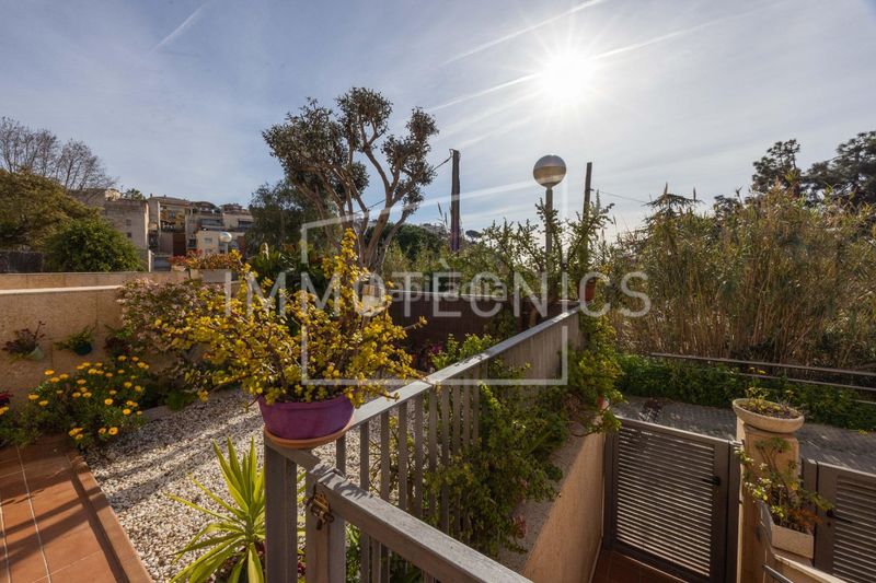 Foto 8f449f95-d81c-476b-8ffb-ba57b2aa12b2. Casa adossada amb calefacció aparcament a Canet de Mar