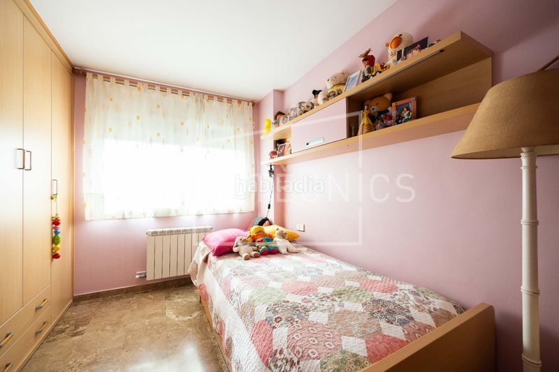 Foto aee0c5ad-d4b5-4b10-8ddb-abae7d2aa00f. Casa adossada amb calefacció aparcament a Canet de Mar