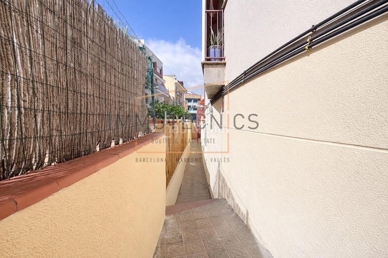 Foto 97e5aa39-555a-475a-81a2-86678e22a471. Planta baixa amb calefacció a Canet de Mar