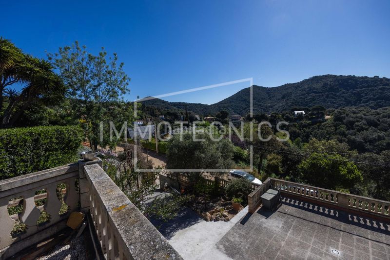 Foto 42454ea2-b660-4b6b-8269-f95c6b115e2c. Casa  a cuatro vientos con vistas mar en Sant Cebrià de Vallalta