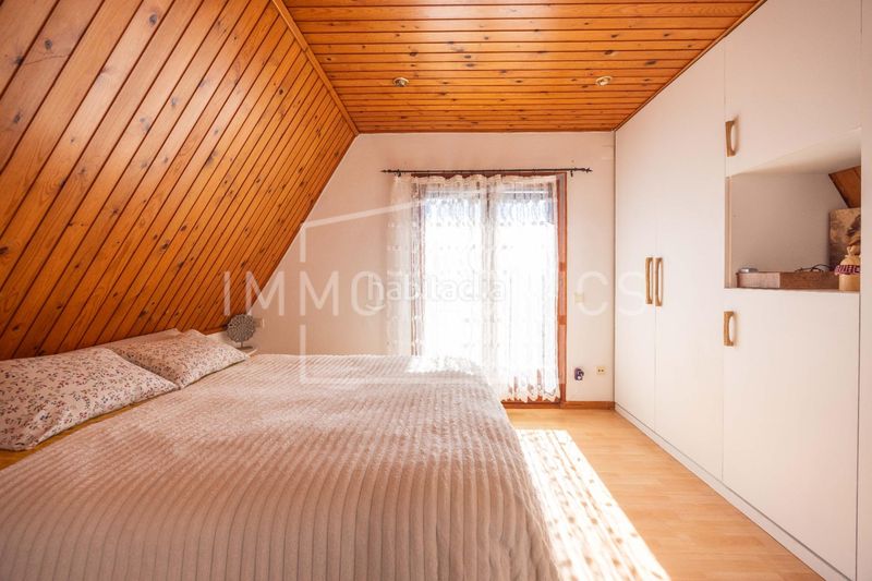 Foto 5eec9b44-59c0-4bde-be76-1dca6bd56f1a. Casa  a cuatro vientos con vistas mar en Sant Cebrià de Vallalta