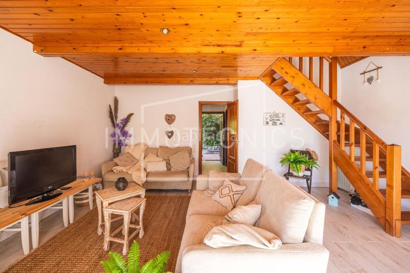 Foto f240d08b-252e-4b25-9ed5-79a883f7c1b1. Casa  a cuatro vientos con vistas mar en Sant Cebrià de Vallalta