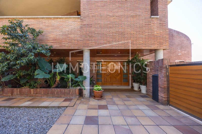 Foto 305046a4-2ea0-4871-979d-fb74f50cb9d0. Casa una casa singular, para compradores exigentes que valoran la autenticidad en Lliçà de Vall