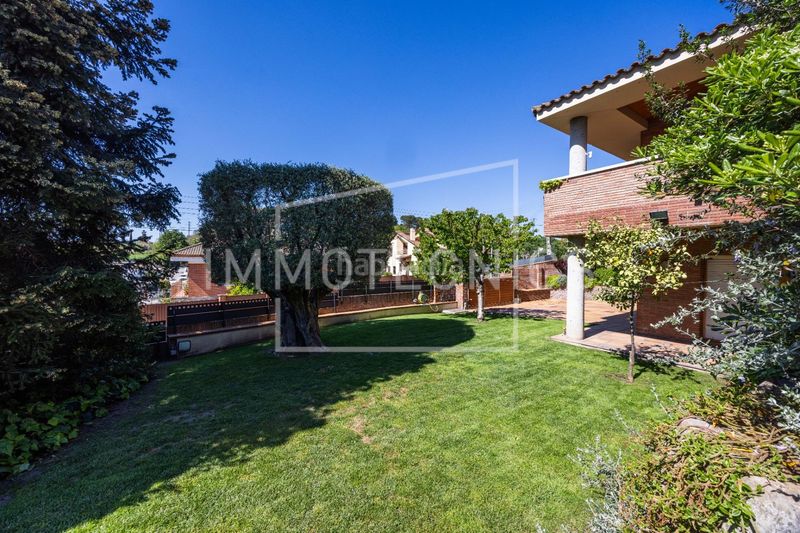Foto 3d30adda-80f4-43af-a21b-1a677ff081cd. Casa una casa singular, para compradores exigentes que valoran la autenticidad en Lliçà de Vall