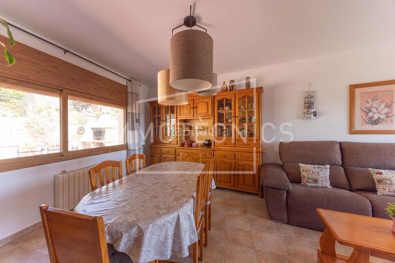 Foto 26f55db5-0c26-41ff-847f-938eac36d5a4. Maison dans Can Massuet del Far Dosrius