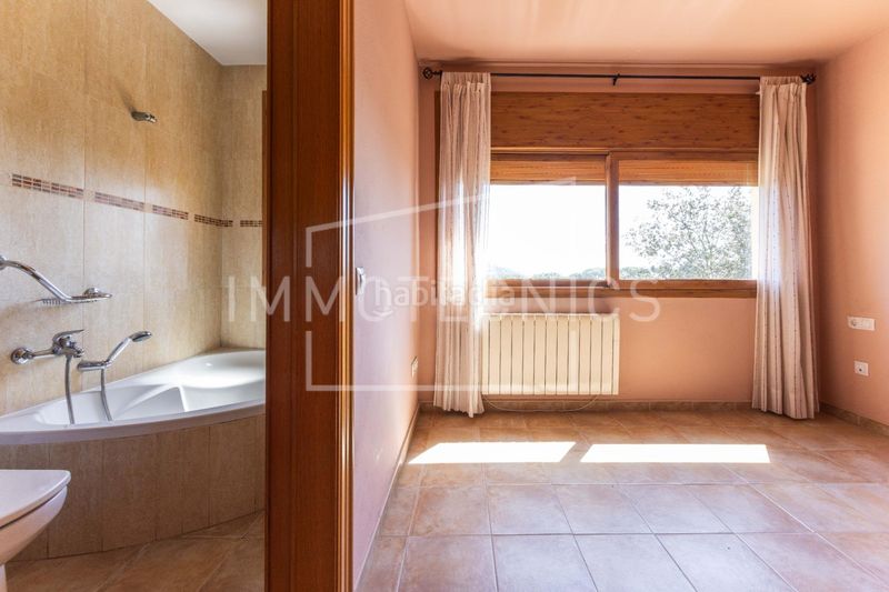 Foto b8de223f-663f-4219-a52b-92e7e577769a. Maison dans Can Massuet del Far Dosrius